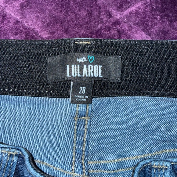 LuLaRoe Women’s Blue Slim Straight Jeans - Picture 2 of 8